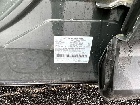 Used 2024 Ford Edge SEL w/ Convenience Package AWD/4WD image 4