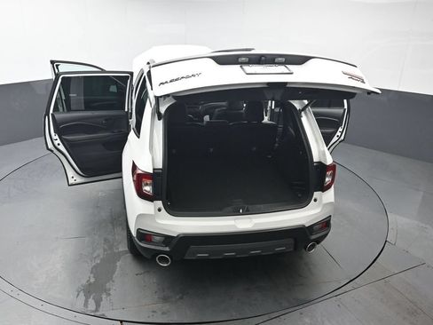 Used 2023 Honda Passport TrailSport image 49