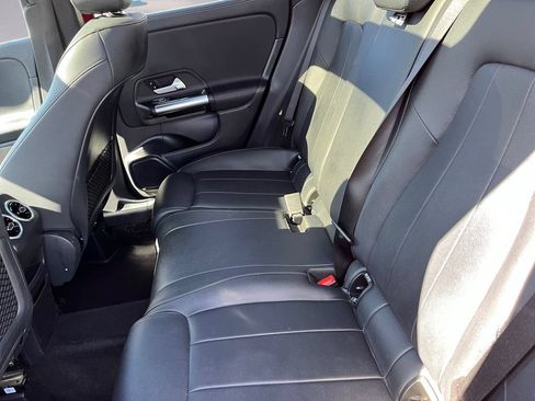 Certified 2022 Mercedes-Benz GLA 250 4MATIC image 13