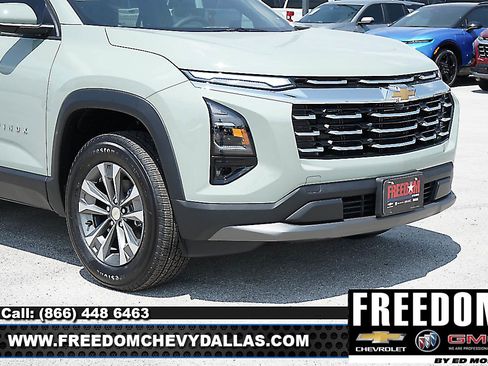 New 2025 Chevrolet Equinox LT w/ Safety and Technology Package image 38