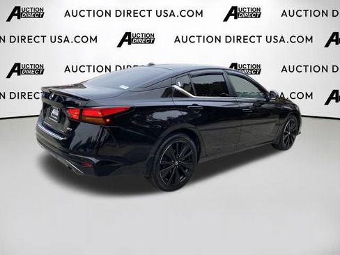 Used 2022 Nissan Altima 2.5 SR image 3