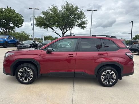 Used 2026 Subaru Forester Premium image 5