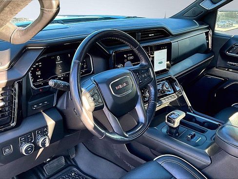 Used 2023 GMC Sierra 1500 AT4X AWD/4WD image 21