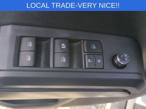 Used 2016 Toyota Tacoma SR w/ Towing Package image 23