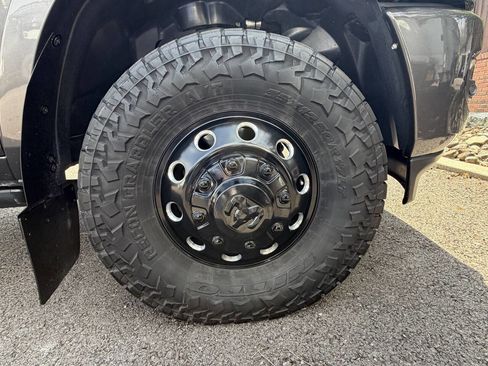 Used 2022 RAM 3500 Limited image 64