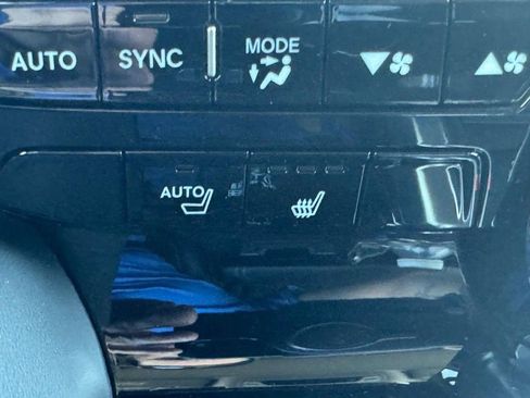 Certified 2026 Acura MDX SH-AWD w/ Technology Package image 24