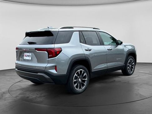 New 2027 GMC Terrain Elevation w/ Elevation Premium Package AWD/4WD image 8