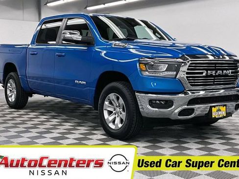 Used 2023 RAM 1500 Laramie AWD/4WD image 1