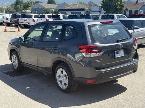Used 2020 Subaru Forester AWD/4WD image 6