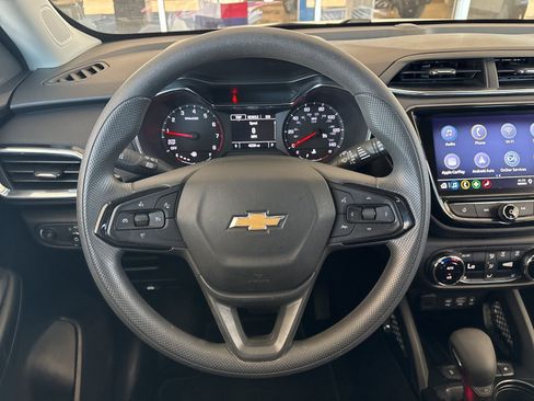 Certified 2023 Chevrolet TrailBlazer LT w/ LPO, Blackout Package image 24