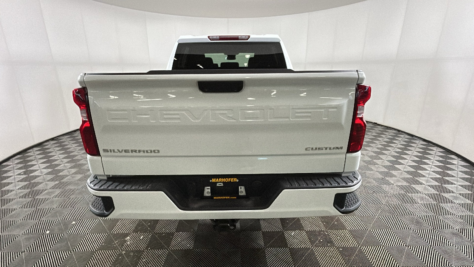 Used 2024 Chevrolet Silverado 1500 Custom AWD/4WD image 4