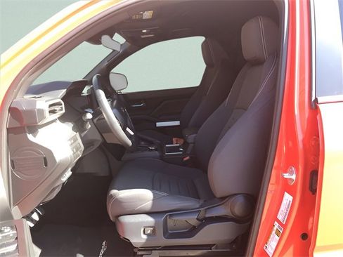 Used 2024 Toyota Tacoma TRD Sport image 12