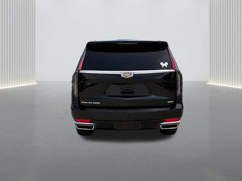Used 2024 Cadillac Escalade Luxury AWD/4WD image 6