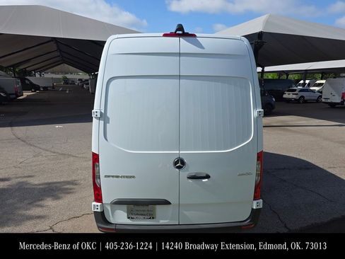 New 2026 Mercedes-Benz Sprinter 2500 image 3