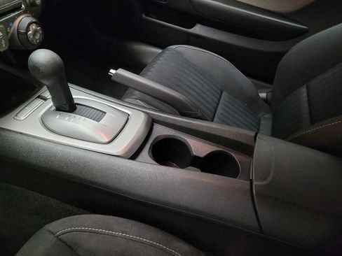 Used 2014 Chevrolet Camaro LS RWD image 26