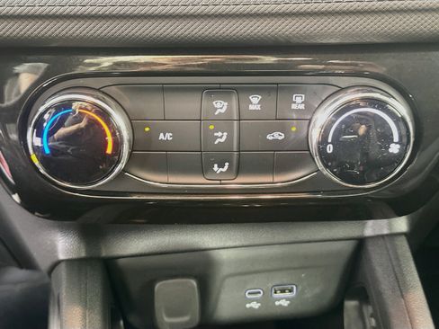 Used 2026 Chevrolet TrailBlazer LT FWD image 23