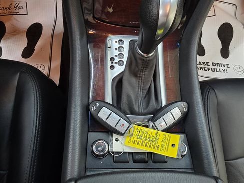 Used 2017 INFINITI QX50 2WD w/ Premium Plus Package image 35