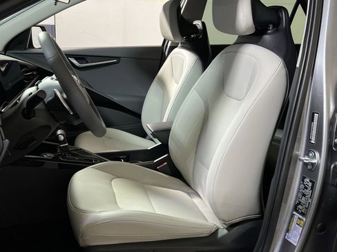 New 2026 Kia Niro EX image 11