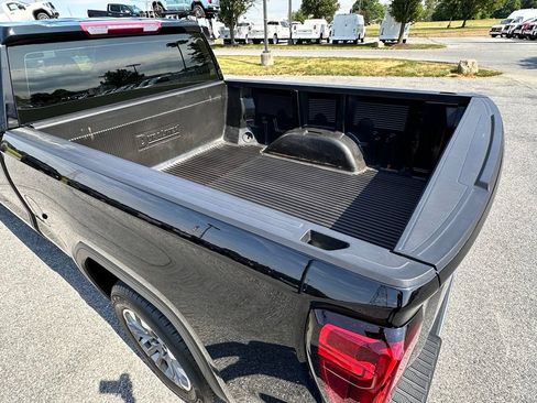 Used 2024 GMC Sierra 1500 Pro AWD/4WD image 37