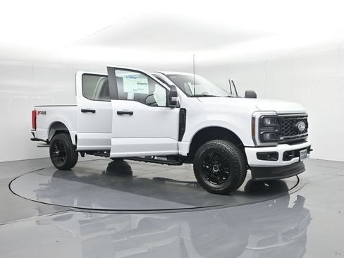 Used 2026 Ford F250 XL w/ STX Appearance Package AWD/4WD image 41