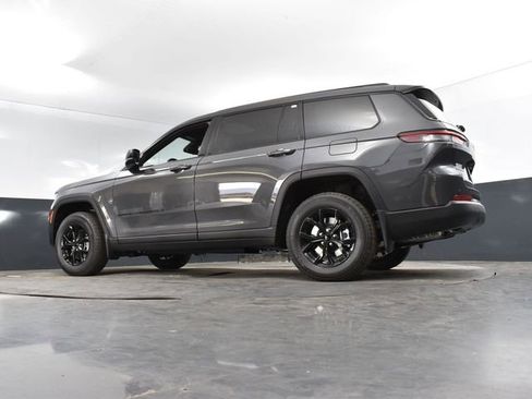 Used 2025 Jeep Grand Cherokee L Altitude image 53