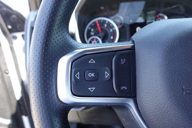 New 2025 RAM 5500 Tradesman w/ Chrome Appearance Group AWD/4WD image 18