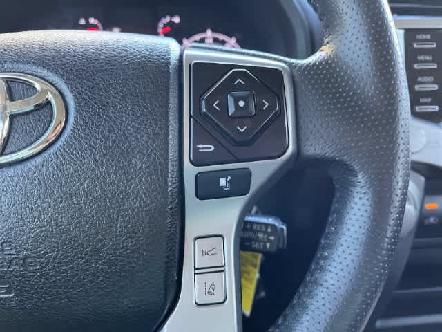 Used 2021 Toyota 4Runner SR5 AWD/4WD image 21