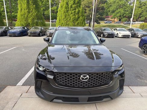 Used 2023 MAZDA CX-50 2.5 S w/ Preferred Plus Pkg image 5