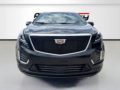 Used 2024 Cadillac XT5 Sportv w/ Technology Package AWD/4WD image 2