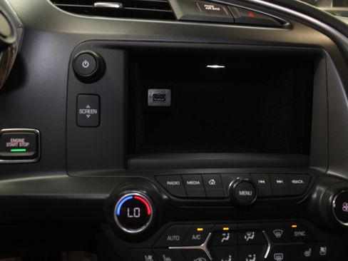 Used 2015 Chevrolet Corvette Stingray Coupe w/ 2LT Preferred Equipment Group image 70