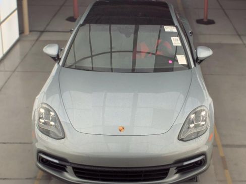 Used 2018 Porsche Panamera 4 AWD/4WD image 10