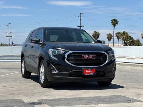 Used 2018 GMC Terrain SLE FWD image 3