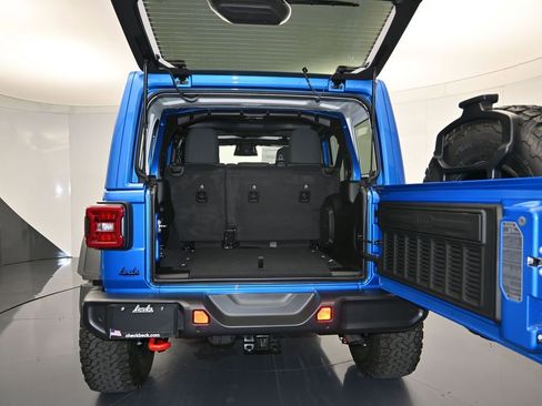 New 2026 Jeep Wrangler Unlimited Rubicon AWD/4WD image 24