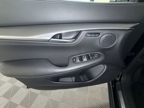 Used 2025 INFINITI QX55 Luxe w/ Cargo Package image 15