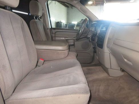 Used 2004 Dodge Ram 2500 Truck SLT w/ Trailer Tow Group image 32