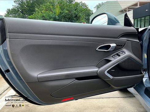 Used 2017 Porsche 911 Carrera image 20