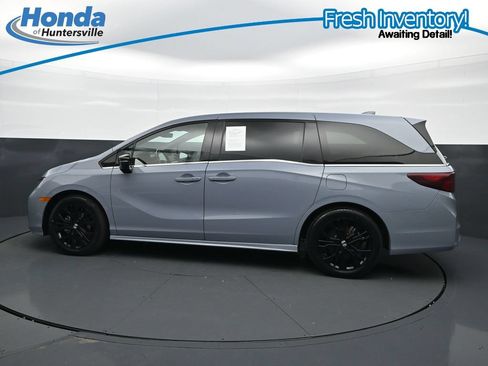 Used 2025 Honda Odyssey Sport-L image 6