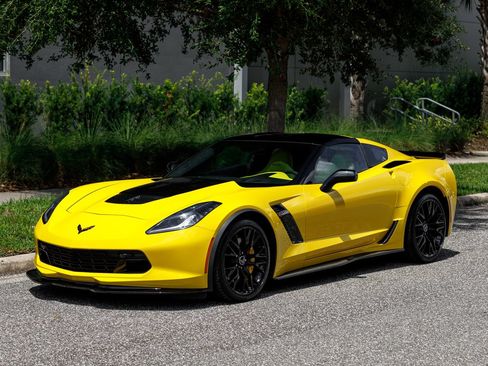 Used 2019 Chevrolet Corvette Z06 RWD image 22