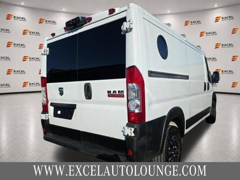 Used 2025 RAM ProMaster 2500 w/ U-Haul Equipment Group FWD image 4