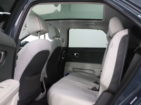 Certified 2024 Hyundai Ioniq 5 Limited image 18