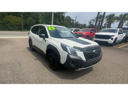 Used 2025 Subaru Forester Wilderness w/ Convenience Package AWD/4WD image 8