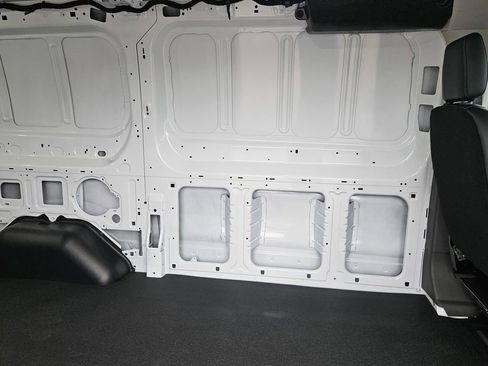 New 2025 Ford Transit 150 Low Roof image 30