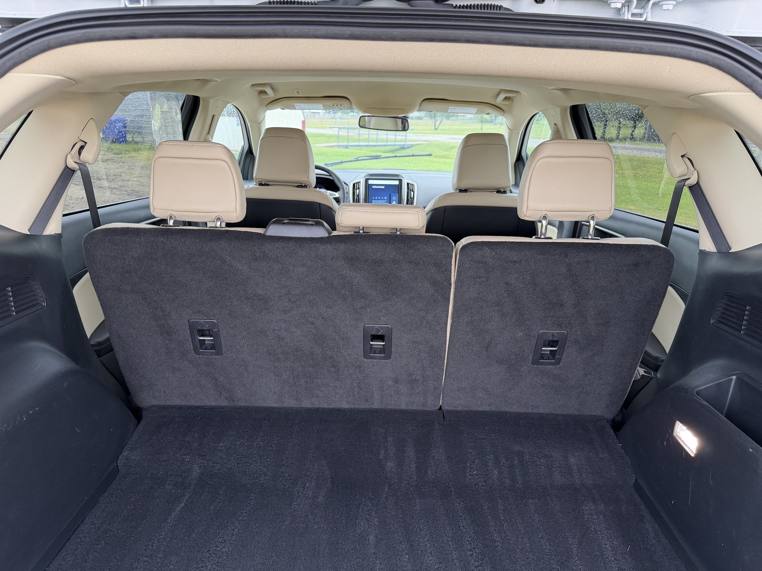 Used 2024 Ford Edge SEL w/ Convenience Package AWD/4WD image 6