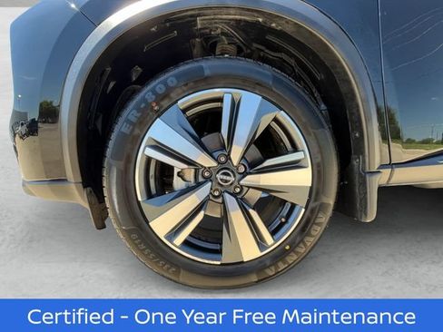Certified 2025 Nissan Rogue SL AWD/4WD image 23