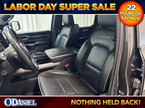Used 2022 RAM 1500 Laramie w/ Sport Appearance Package AWD/4WD image 8