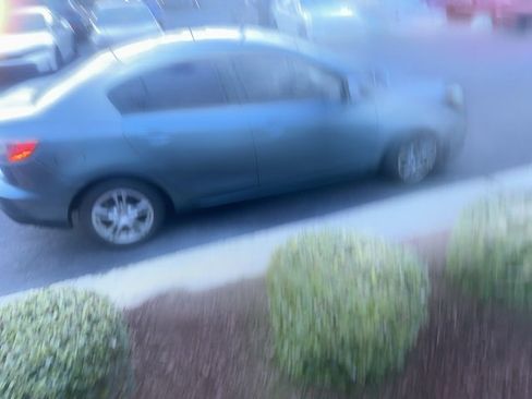 Used 2011 MAZDA MAZDA3 i Sport image 7