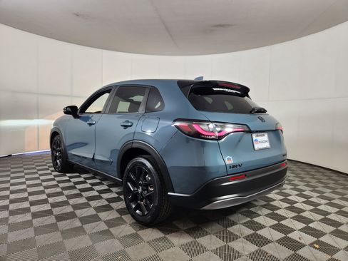 Used 2024 Honda HR-V Sport image 5