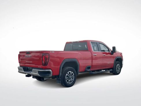 Used 2022 GMC Sierra 2500 SLT w/ SLT Preferred Package image 9