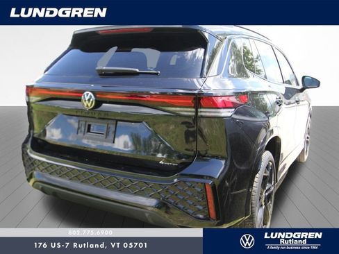 New 2026 Volkswagen Tiguan SE R-Line AWD/4WD image 3