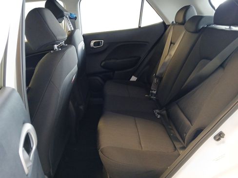 New 2026 Hyundai Venue SE image 13